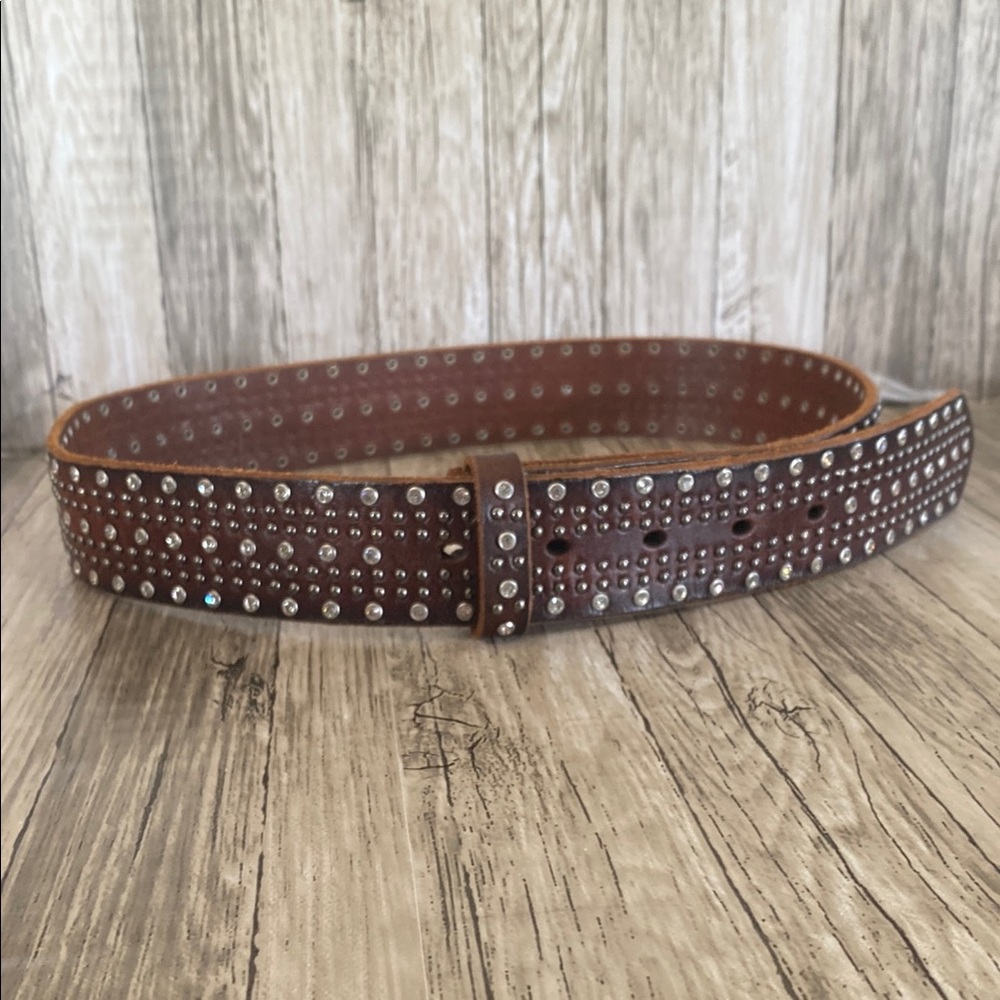 Women’s Nooona Belt Co. Studded Genuine Leather Belt